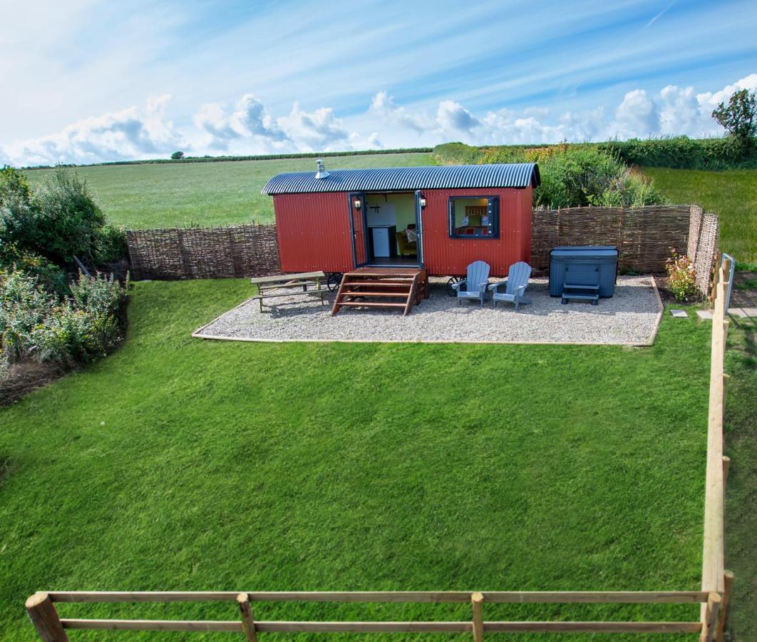 The Gambo Shepherd'S Hut Kidwelly Extérieur photo